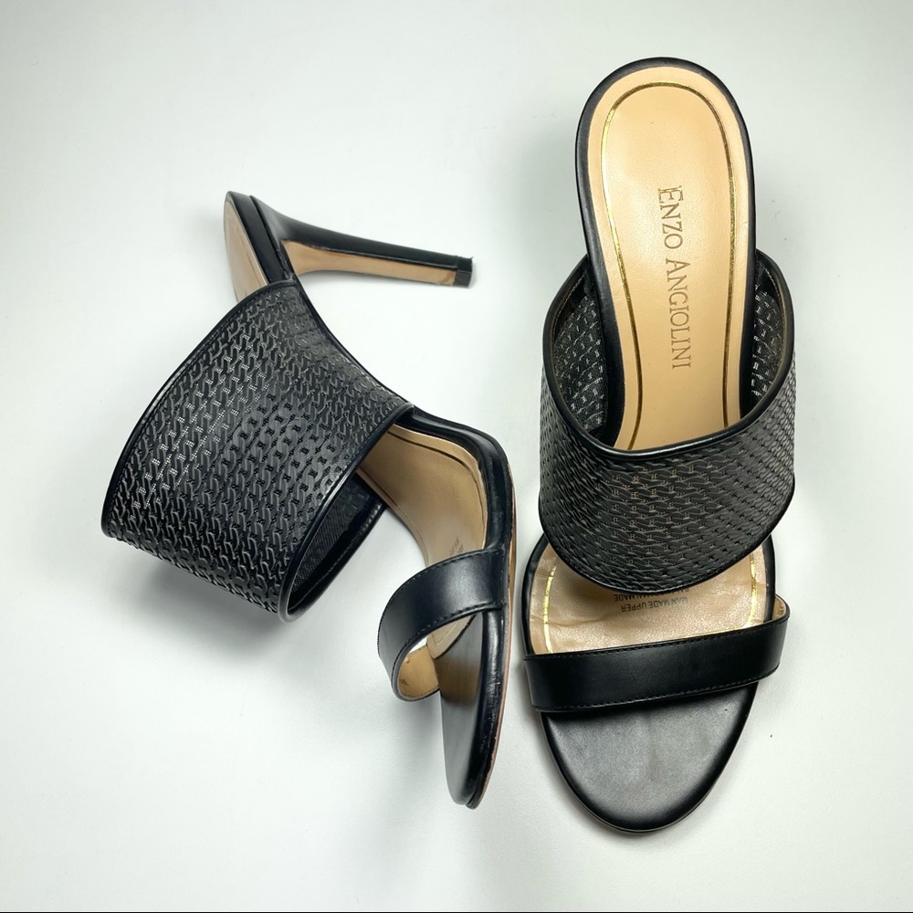 Enzo Angiolini classic black embossed leather slide sandals Size 6.5